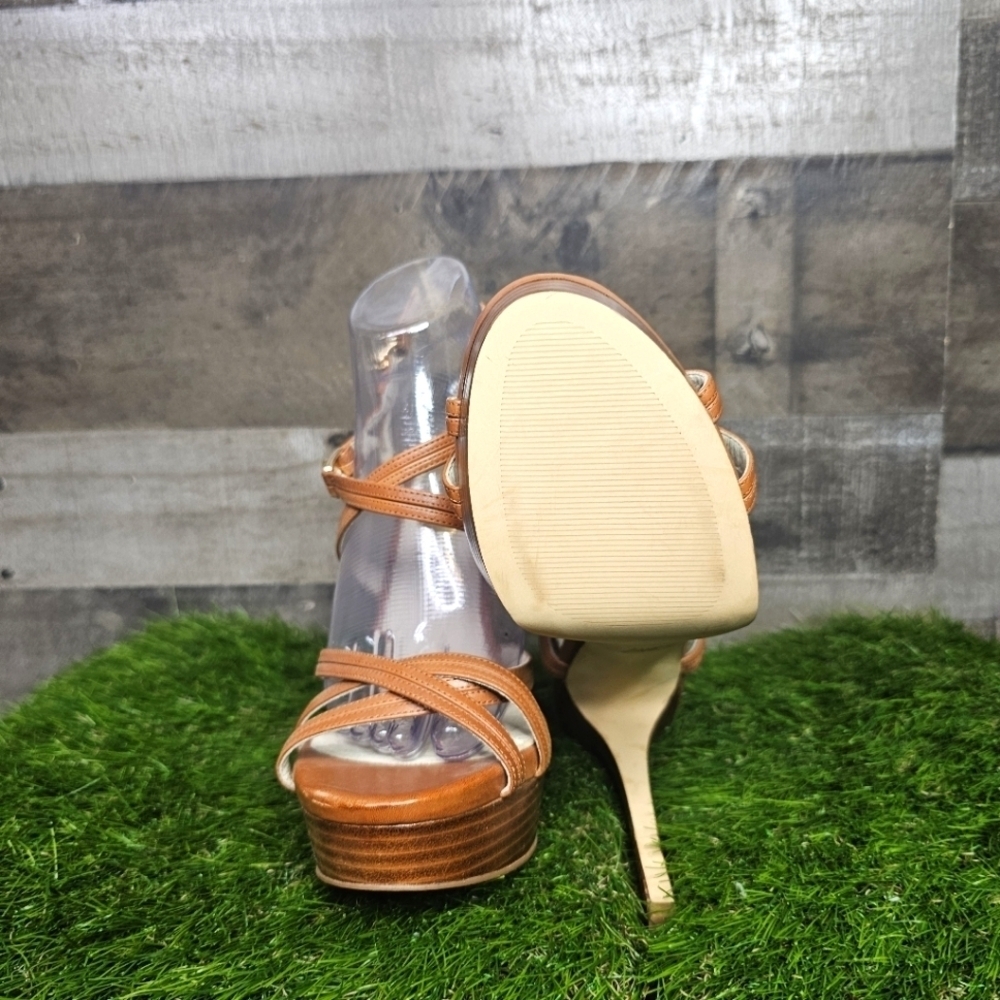 New MICHAEL Michael Kors Camel Tan Strappy Sandals | 10 - Picture 9 of 11